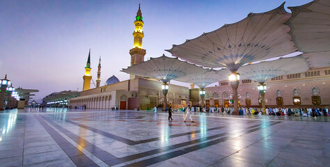 رحلات العمرة